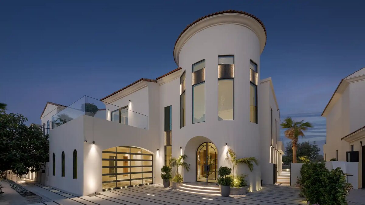 Villa renovation in Jumeirah Golf Estates, Dubai